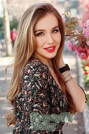 215983 - Anastasia Age: 29 - Ukraine