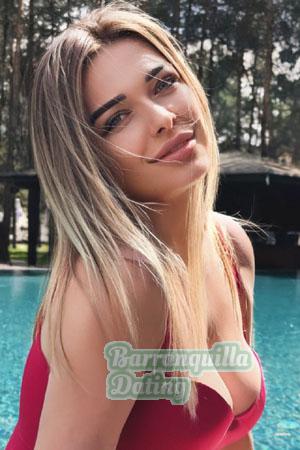 219370 - Diana Age: 33 - Ukraine