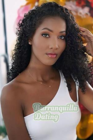 219749 - Valentina Age: 24 - Colombia