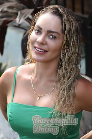 219837 - Leidy Age: 38 - Colombia