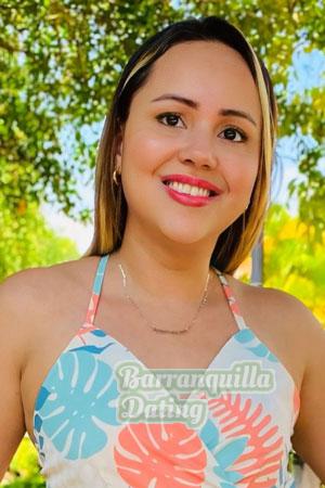 220441 - Vanessa Age: 36 - Colombia