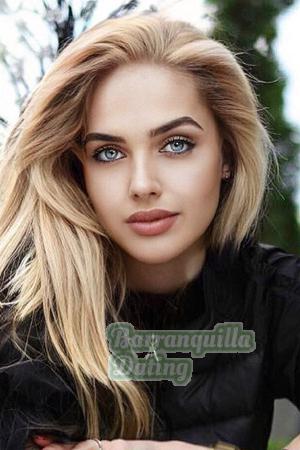 220881 - Valentina Age: 36 - Ukraine