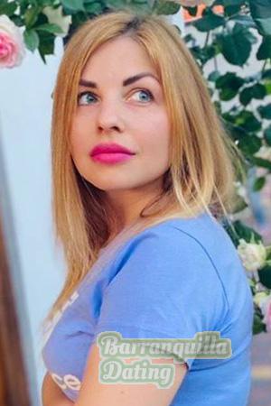221775 - Alina Age: 34 - Ukraine