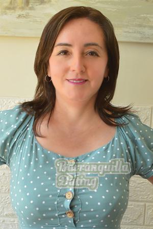 222043 - Angela Age: 43 - Peru