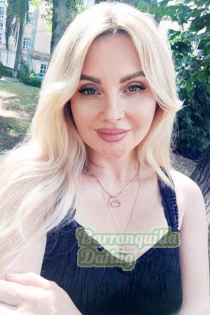 223177 - Lana Age: 54 - Ukraine