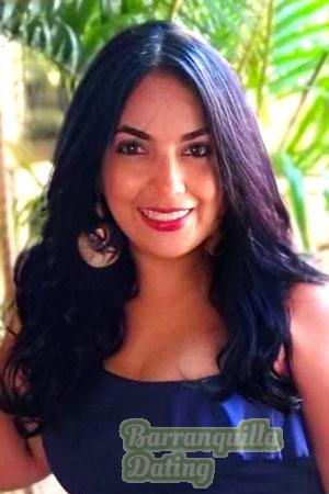 223715 - Iyaneth Age: 36 - Colombia