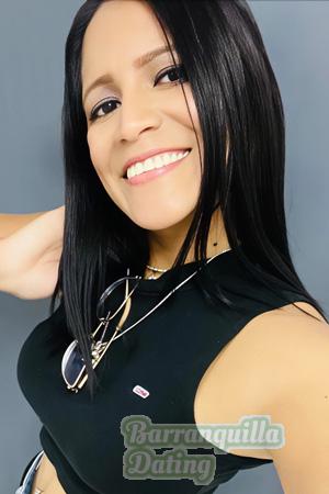 224513 - Carolina Age: 33 - Peru