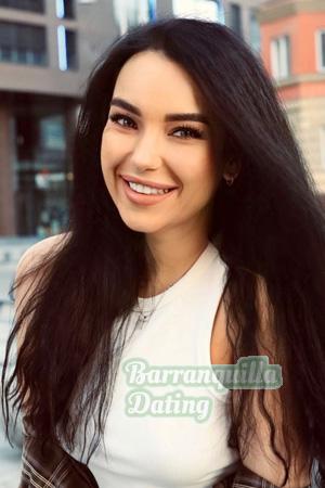 225329 - Nataliia Age: 33 - Ukraine