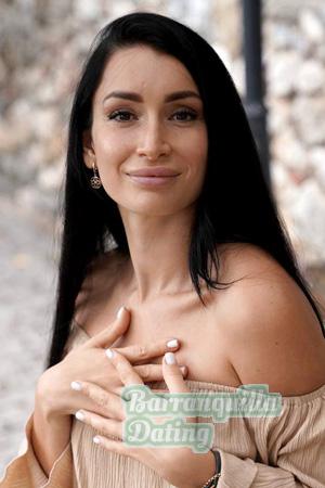 225400 - Elina Age: 30 - Ukraine