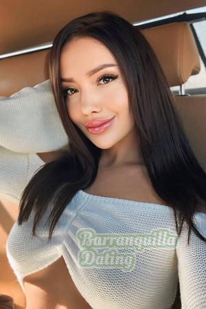 225413 - Anastasiia Age: 28 - Ukraine