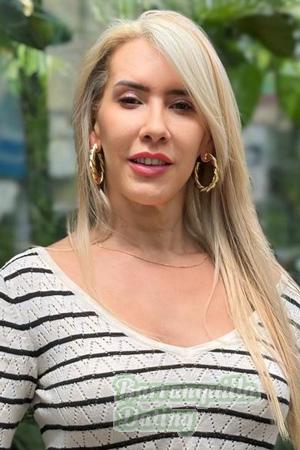 225516 - Diana Age: 56 - Colombia