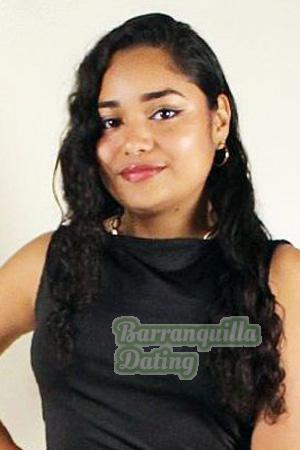 226833 - Alizon Age: 26 - Costa Rica