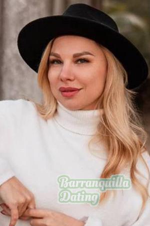 227490 - Yuliia Age: 37 - Ukraine