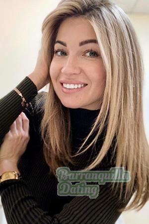 227656 - Oksana Age: 36 - Ukraine