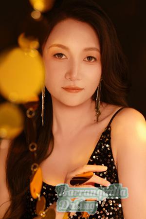 228162 - Yating Age: 38 - China