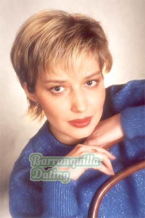 50146 - Svetlana Age: 27 - Russia