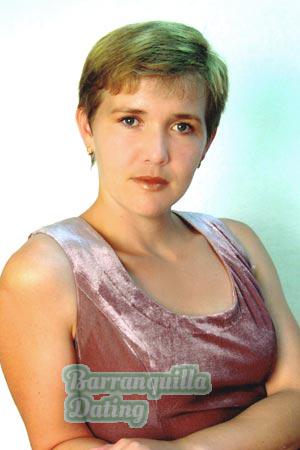 52006 - Galina Age: 33 - Russia