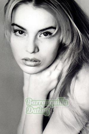 71852 - Guzel Age: 33 - Russia