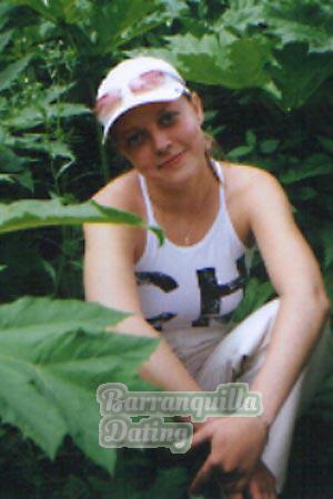 75389 - Larisa Age: 30 - Ukraine
