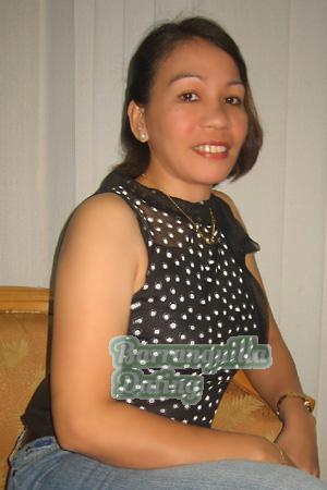 Philippines women