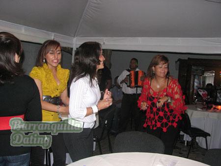 sexy-latin-women-008