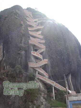 sexy-latin-women-036