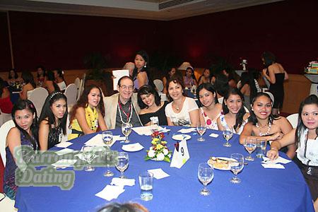 sexy-filipino-women-065