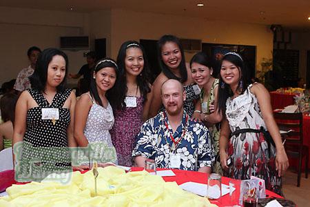 women-of-philippines-109