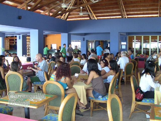 latin-women-barranquilla-colombia-0961