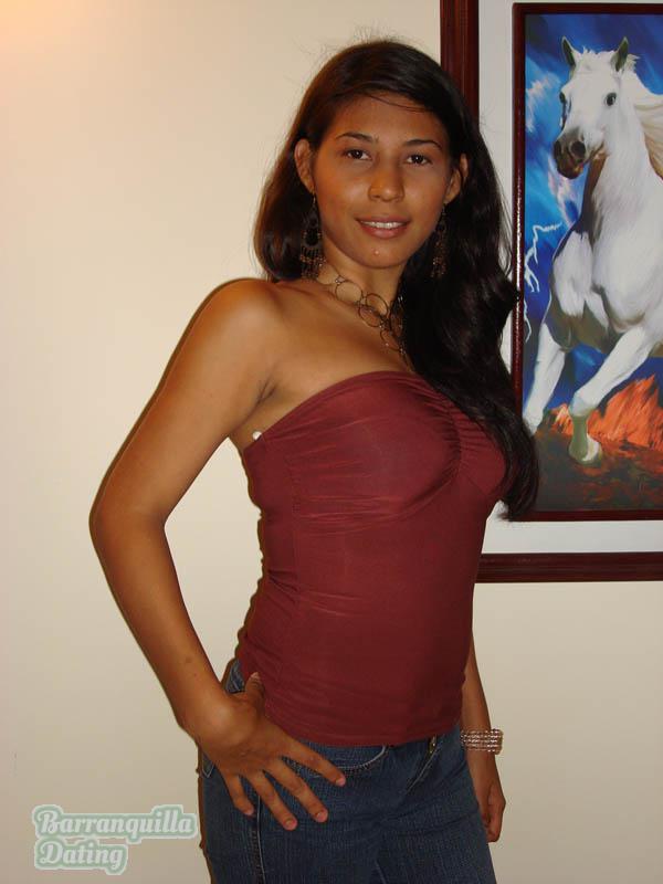 Colombia-Women-2873