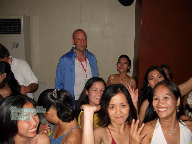 Philippine-Women-9413