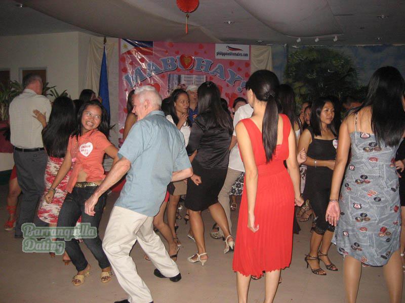 Philippine-Women-1040-1