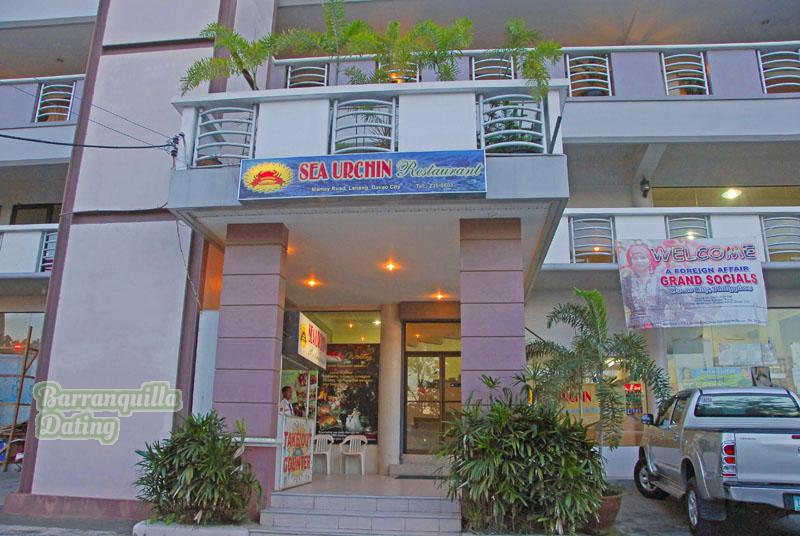 Philippines-women-1595