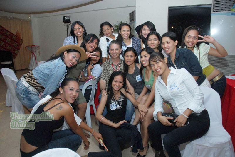 Philippines-women-3600